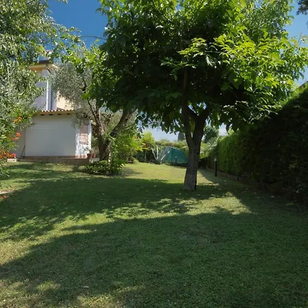 Formica Townhouse-2